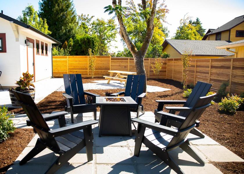 Oregon McMinnville garden