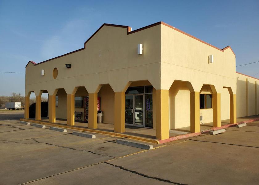 Texas Shamrock exterior view