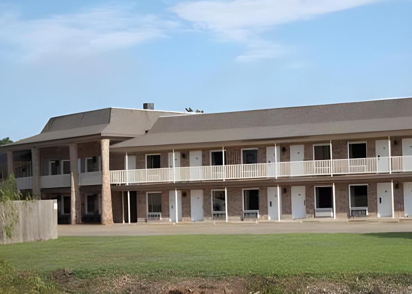 Texas West Columbia exterior view