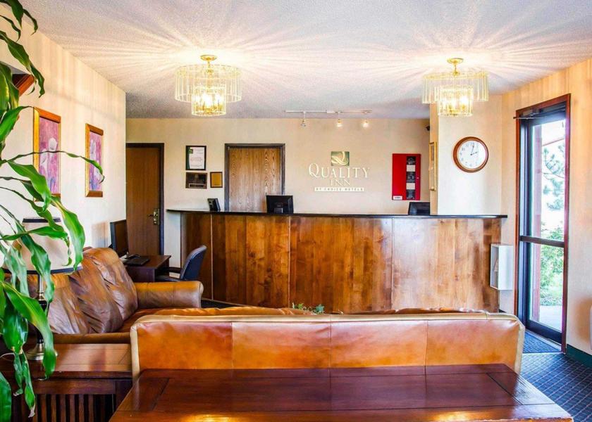 Colorado Firestone lobby