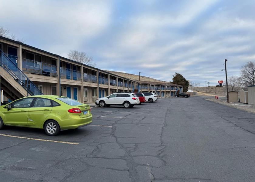 Nevada Jackpot exterior view