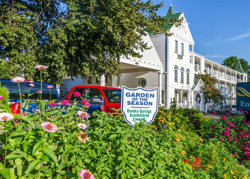 Wisconsin Oconto garden