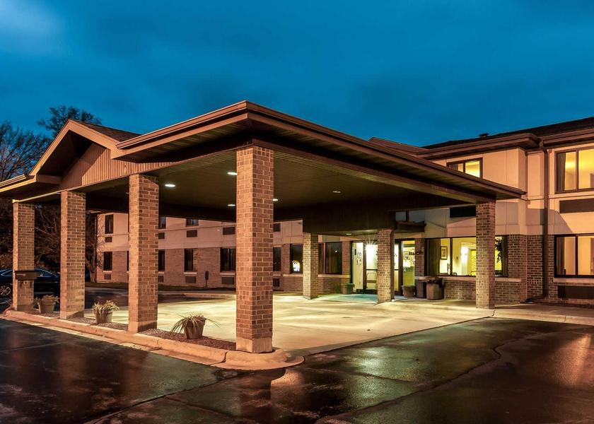 Wisconsin Oconto exterior view