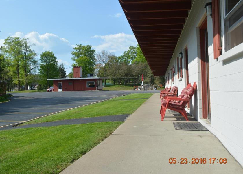 New York Richfield Springs exterior view