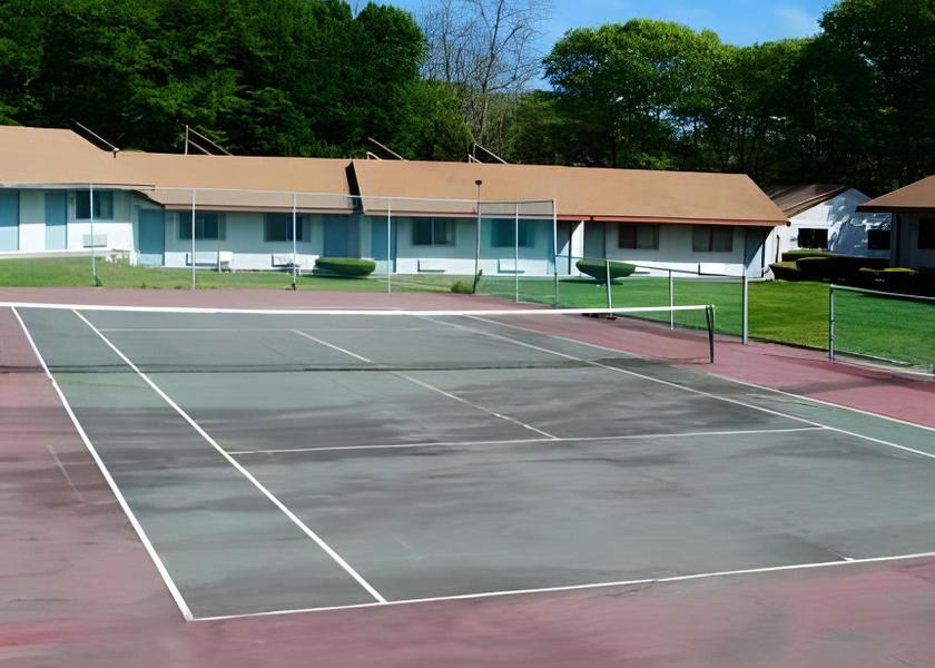 Massachusetts Gloucester recreational facilities