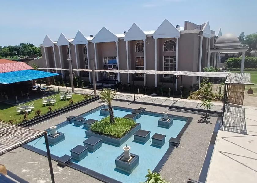 Uttar Pradesh Palia Kalan Hotel Exterior