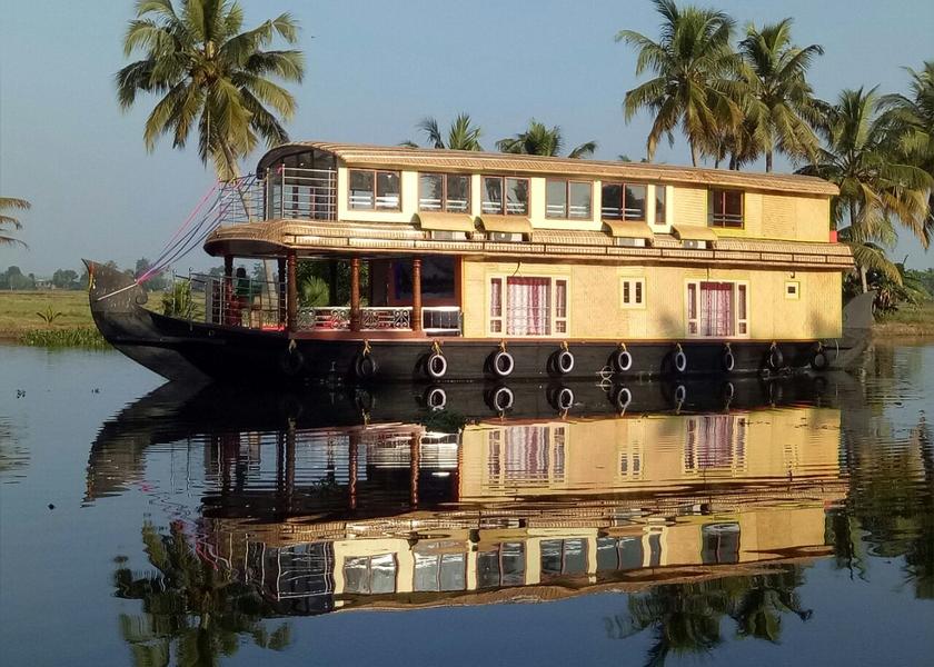 Kerala Alleppey Hotel Exterior