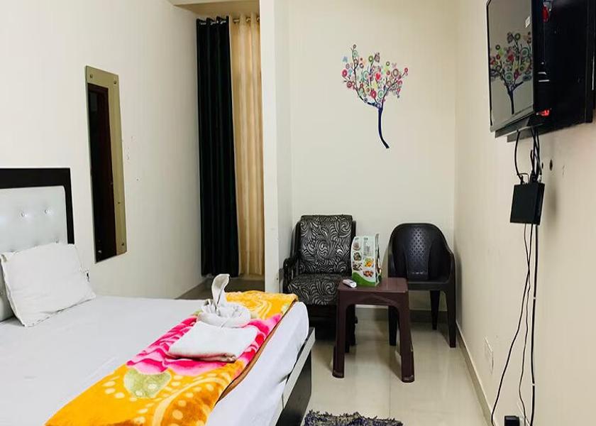 Punjab Mohali Deluxe Room
