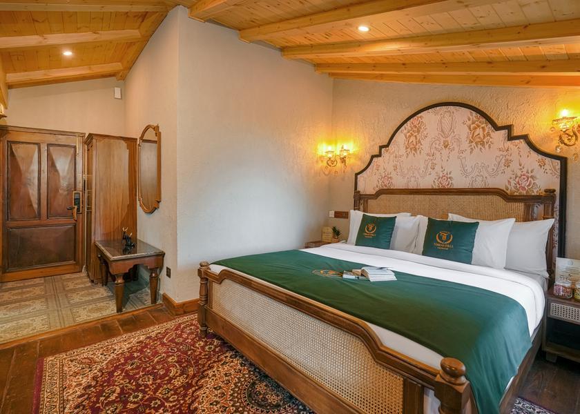 Himachal Pradesh Dalhousie Classic Room
