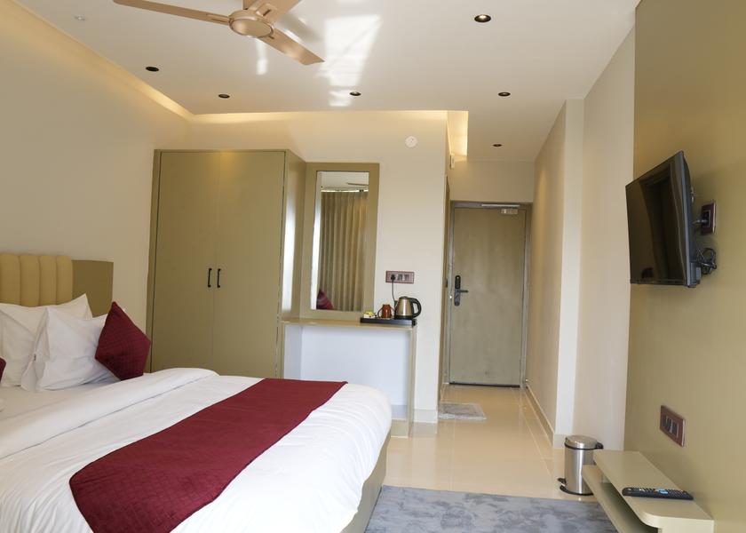 Uttarakhand Lansdowne Deluxe Room