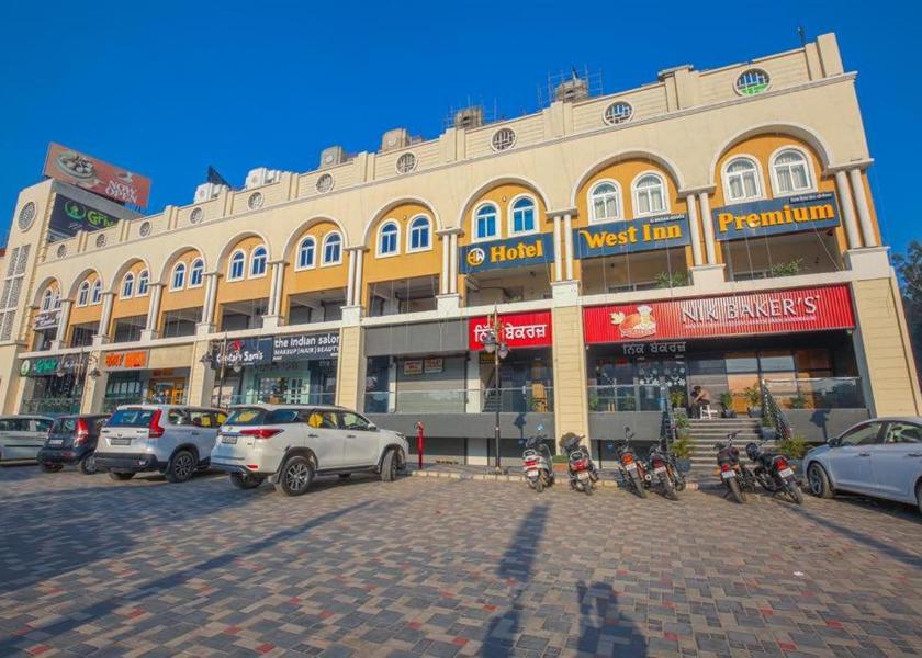 Haryana Chandigarh Hotel Exterior
