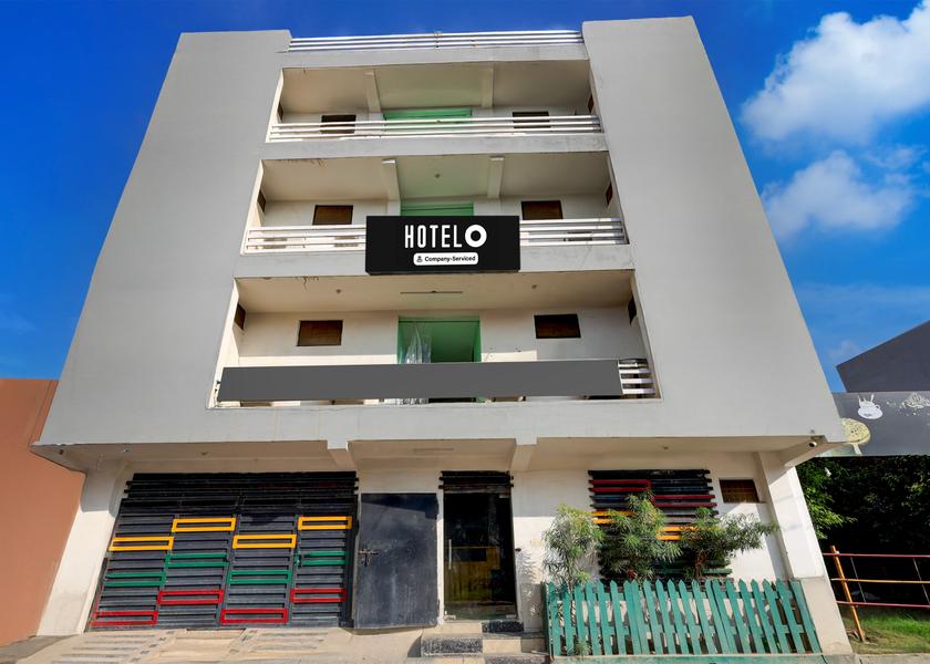 Uttar Pradesh Noida Facade