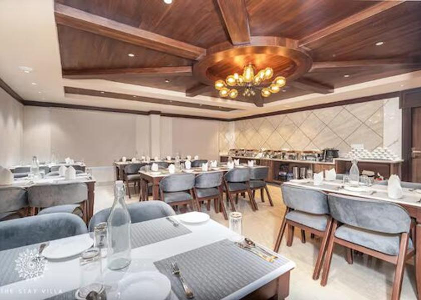 Jammu and Kashmir Srinagar Food & Dining