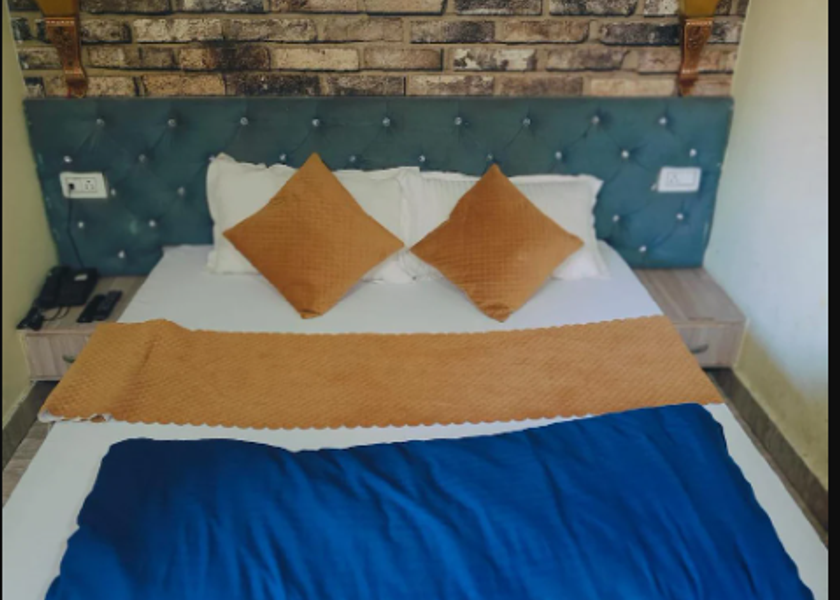 Haryana Rohtak Deluxe Room