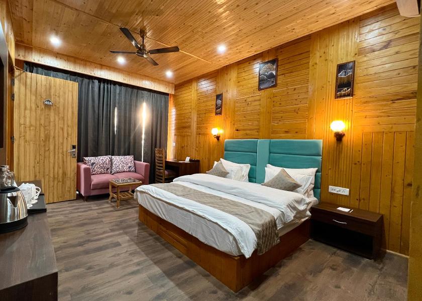 Uttarakhand Lansdowne Family Suite