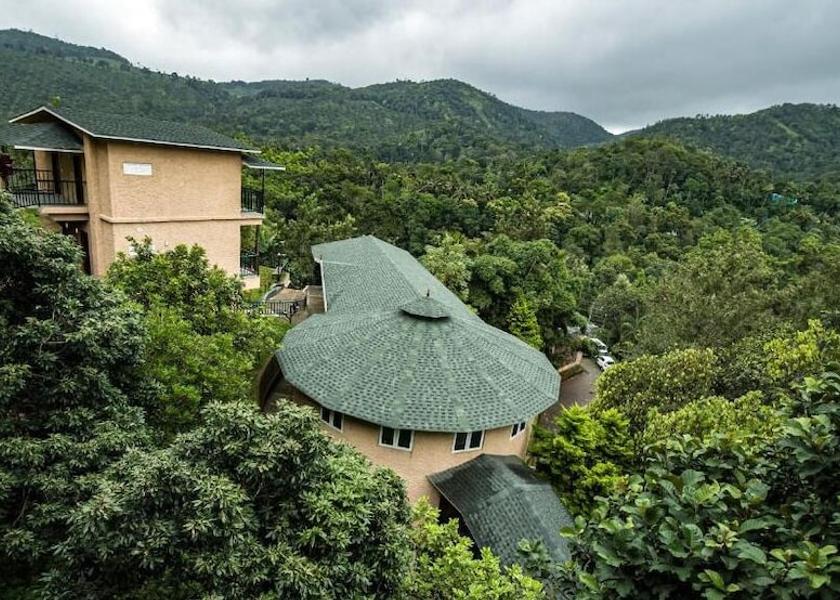 Kerala Periyar Exterior