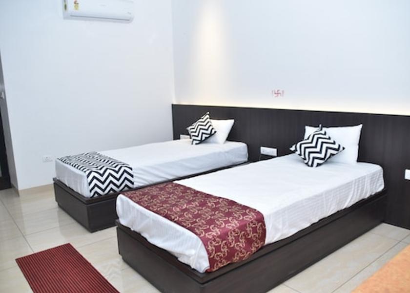Madhya Pradesh Satna Deluxe Twin Bed