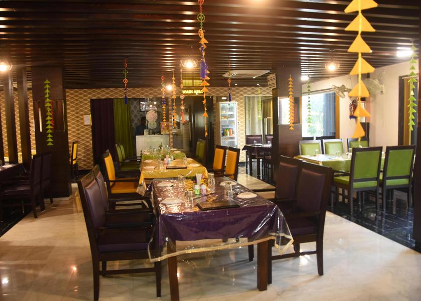 Madhya Pradesh Satna Food & Dining
