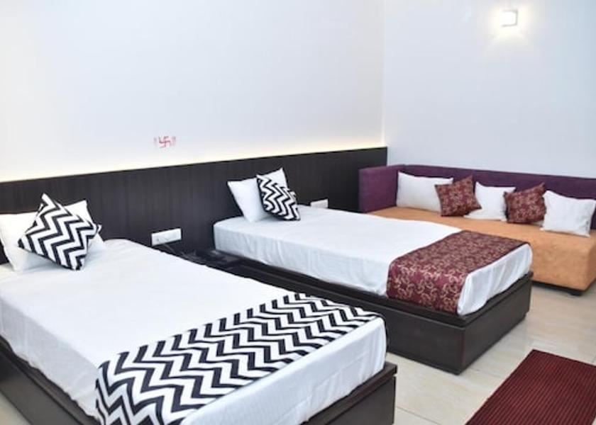 Madhya Pradesh Satna Deluxe Twin Bed