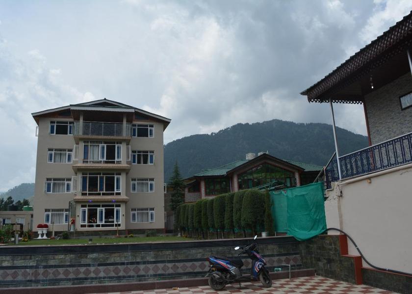 Jammu and Kashmir Pahalgam 