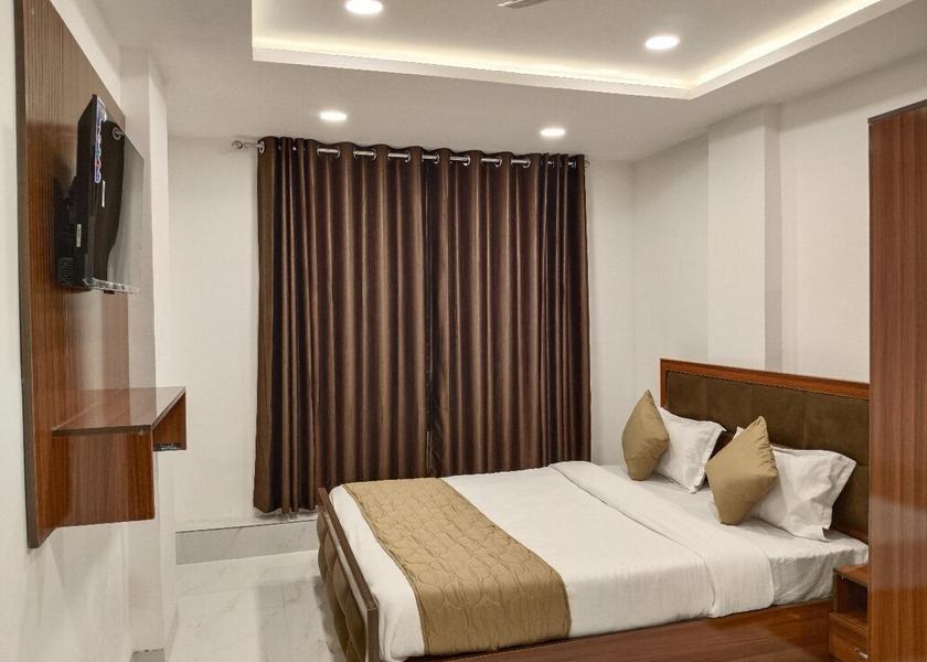 Madhya Pradesh Indore Deluxe Double or Twin