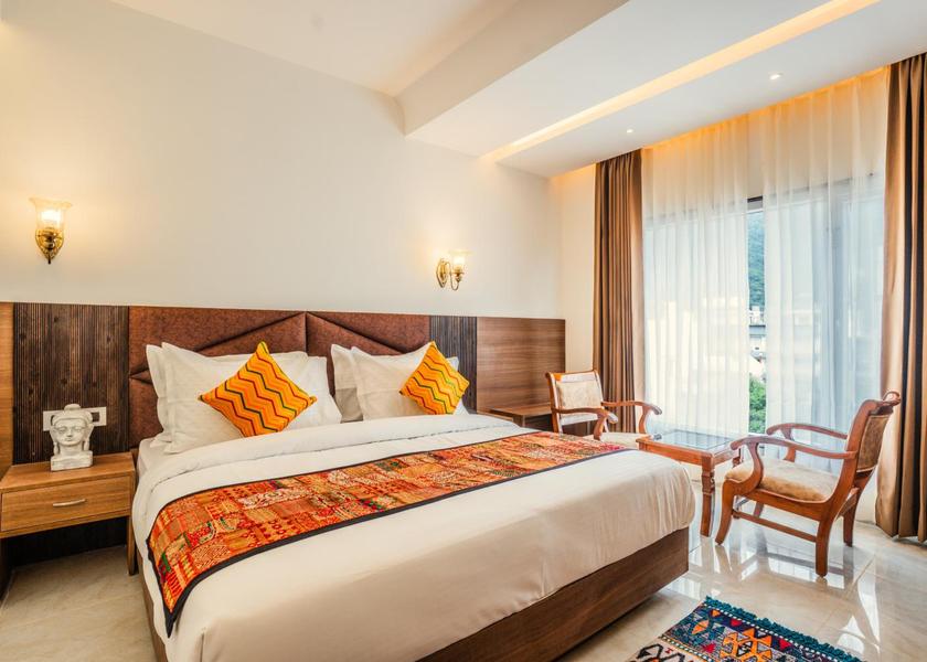 Uttarakhand Rishikesh Superior King Room