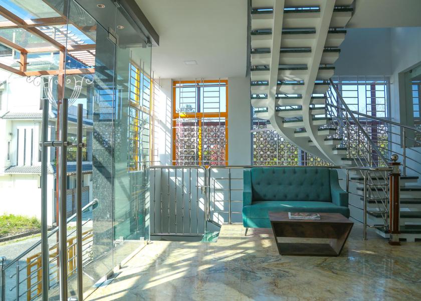 Tamil Nadu Yercaud Lobby
