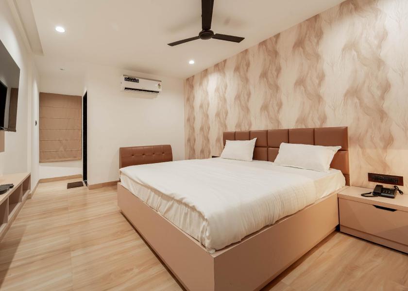 Madhya Pradesh Bhopal Family Room
