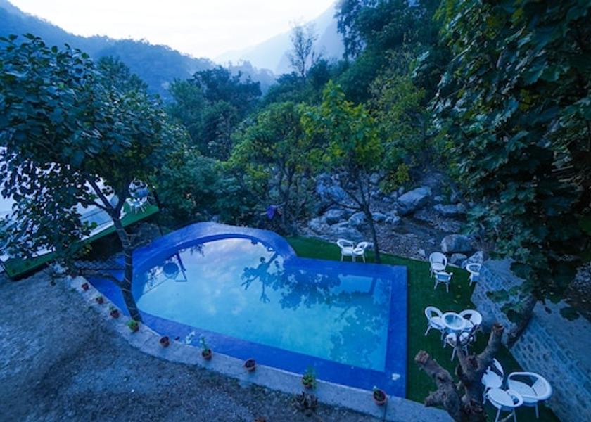 Uttarakhand Narendranagar Hotel View