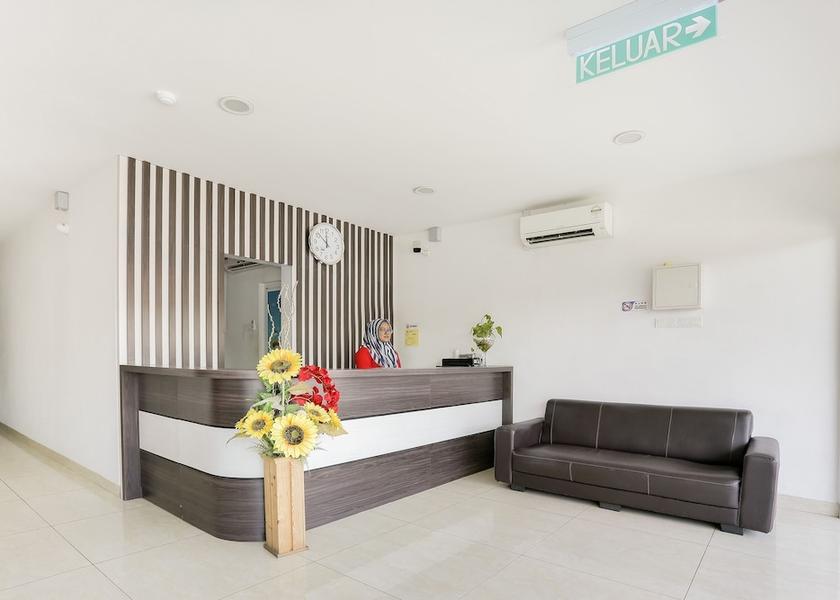 Johor ayer hitam Reception