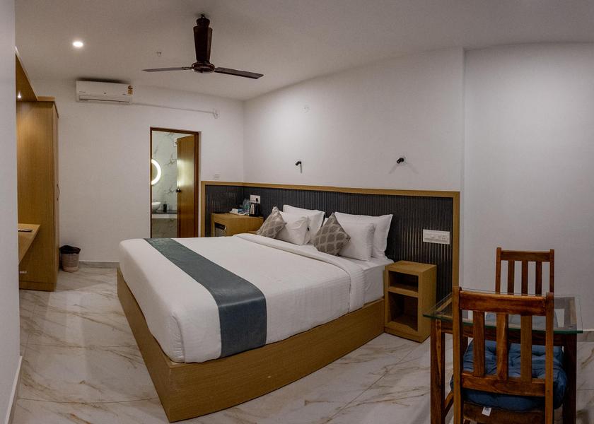 Kerala Varkala Superior - 1 King Bed