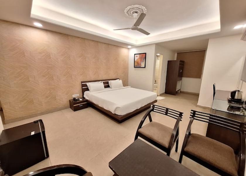Madhya Pradesh Bhopal Deluxe Room