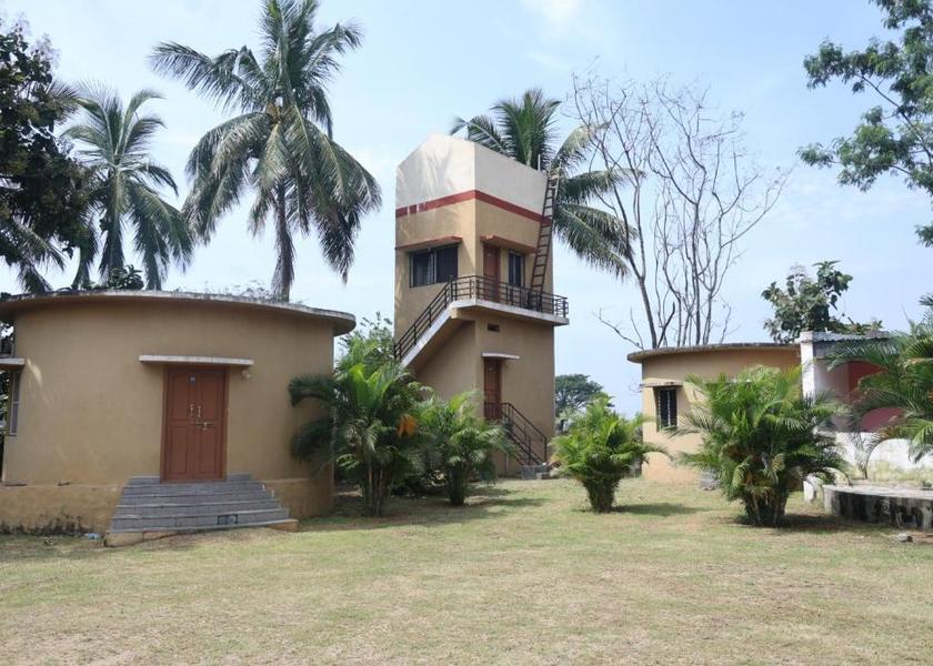 Karnataka Hampi Hotel Exterior