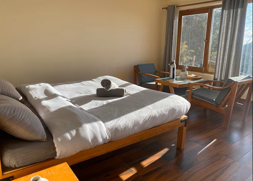 Uttarakhand Binsar Valley View Deluxe Room with Sitout