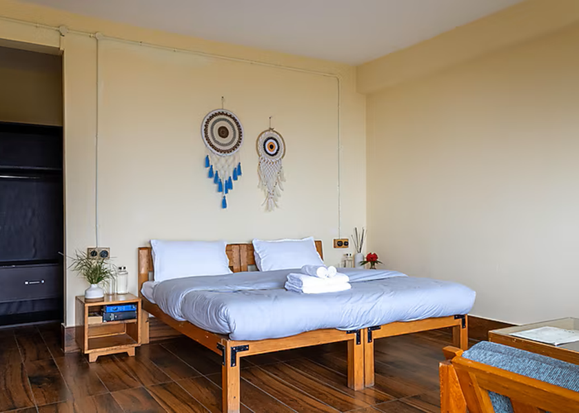 Uttarakhand Binsar Valley View Deluxe Room with Sitout