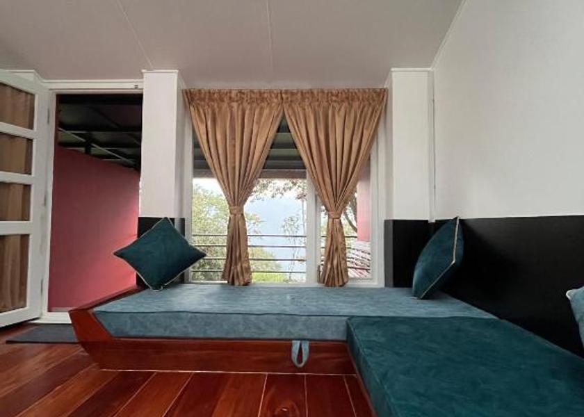 Tamil Nadu Coonoor 1025