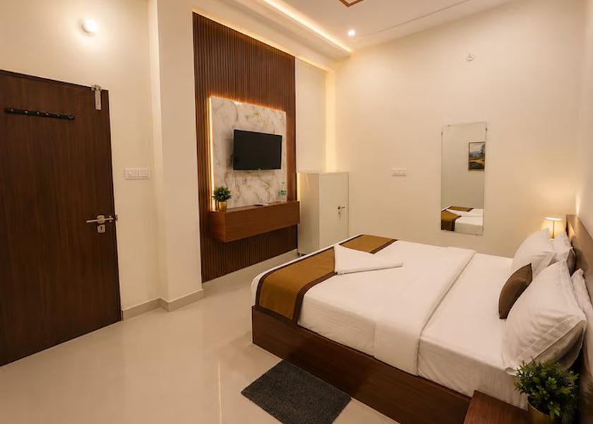 Uttar Pradesh Vrindavan Deluxe Non Ac