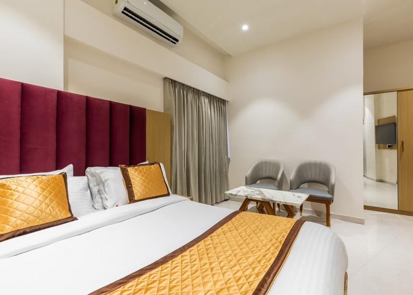 Maharashtra Thane Deluxe  Room