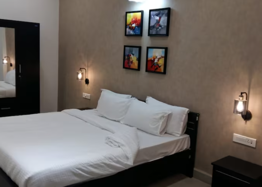 Maharashtra Pune Premium Room