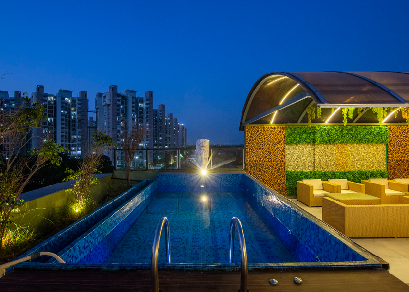 Uttar Pradesh Noida Pool