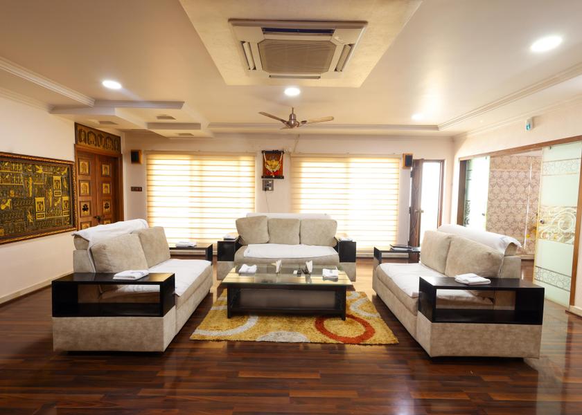 Andhra Pradesh Tirupati Public Areas