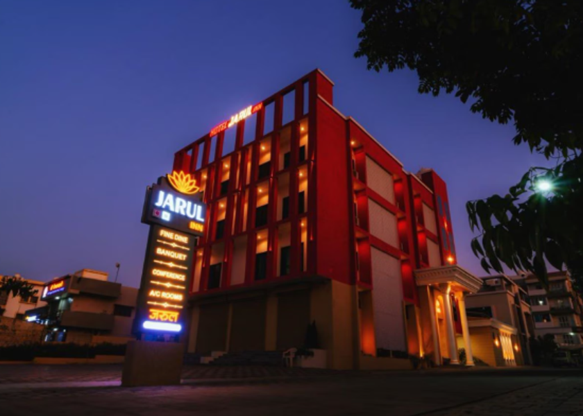 Maharashtra Karad Hotel Exterior