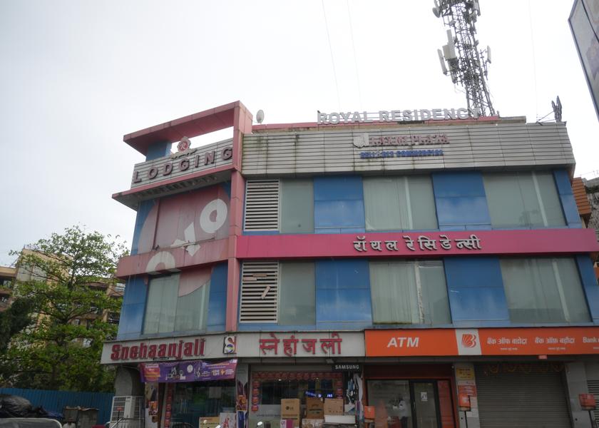 Maharashtra Juchandra Hotel Exterior