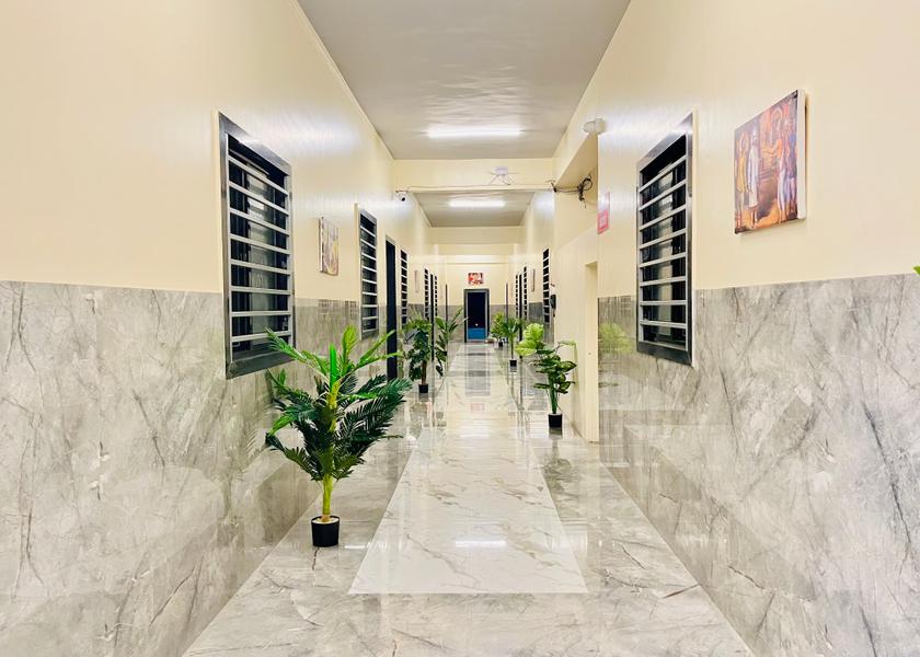 Maharashtra Shirdi Public Areas