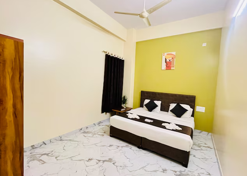 Maharashtra Shirdi Superior Suite - Free Pick Up From Shirdi Railway Station