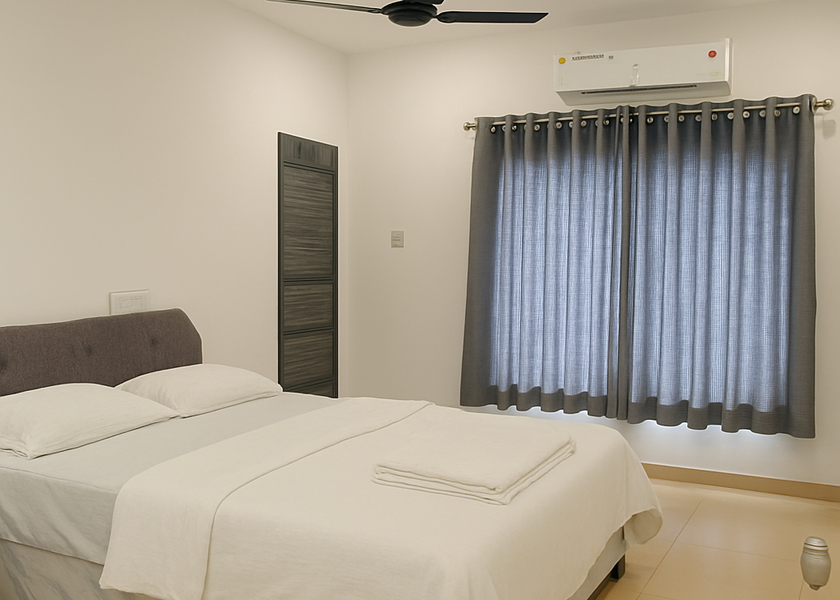 Kerala Thrissur Deluxe Double Room