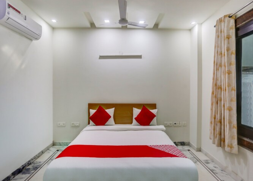 Haryana Faridabad Deluxe Room