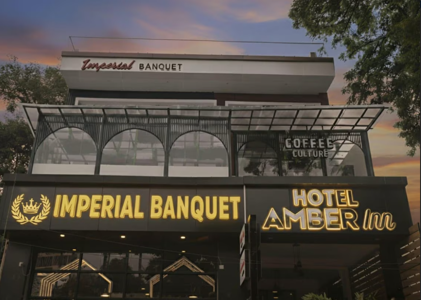 Uttar Pradesh Prayagraj Hotel Exterior