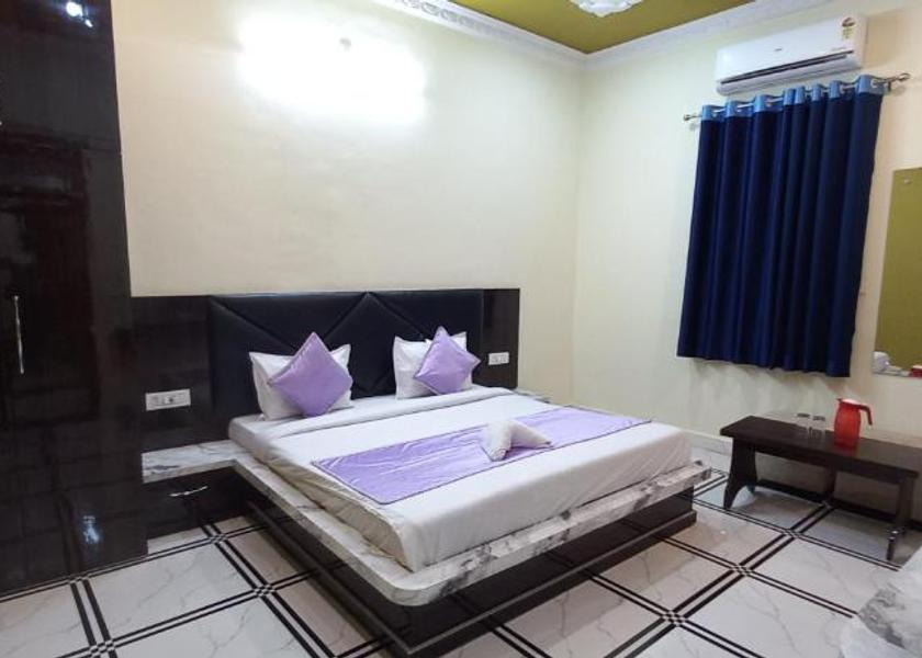 Madhya Pradesh Orchha DELUXE ROOM