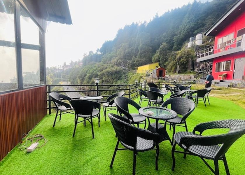 Uttarakhand Dhanaulti Hotel Exterior